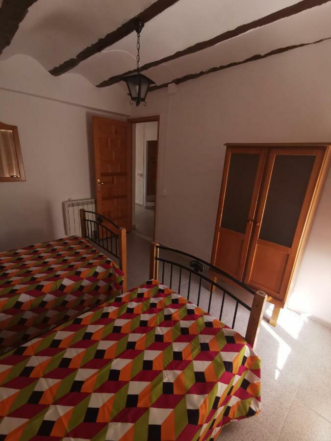 Casa Rural Y Albergue Tormon Exterior foto